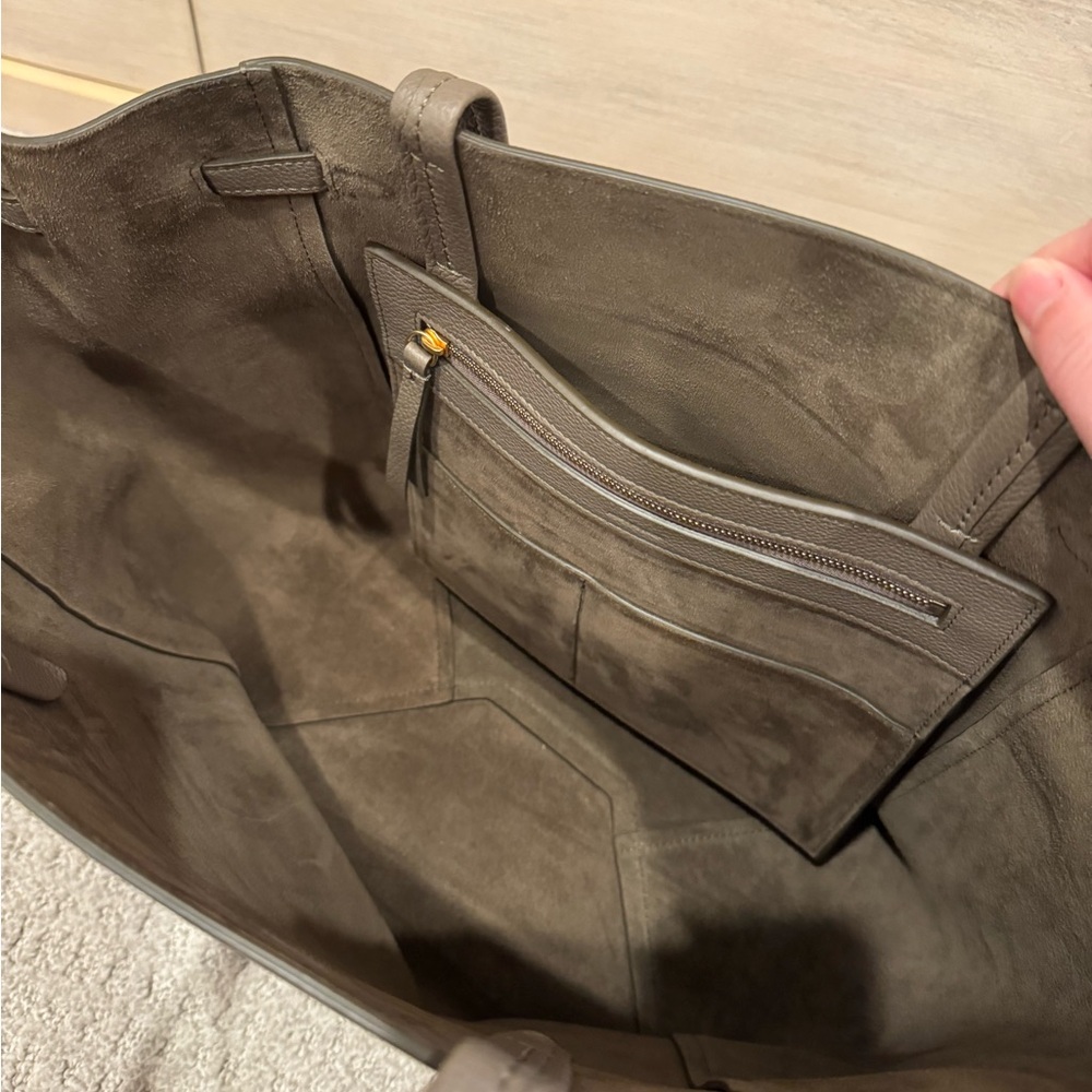 Celine Taupe Leather Cabas Medium Phantom - Picture 3 of 5